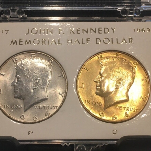 2 [Two] 1964 Kennedy Half Dollars In Snap Pack Beautiful Silver And Golden Tones - Picture 2 of 6